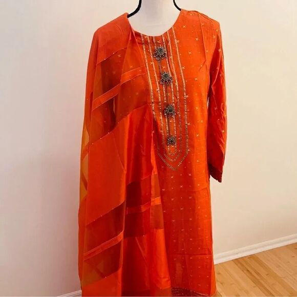 JUNAID JAMSHED PAKISTANI DESIGNER SHALWAR KAMEEZ FORMAL DRESS - Picture 4 of 4
